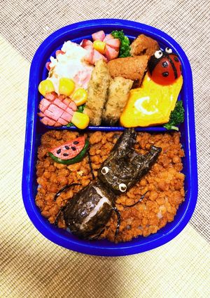 虫好きの子供へ クワガタ キャラ弁-レシピのメイン写真