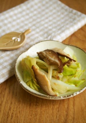 レンジで簡単！キャベツ・椎茸の酢の物♪-レシピのメイン写真