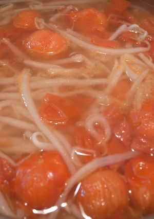 トマトともやしの酸っぱいスープ-レシピのメイン写真