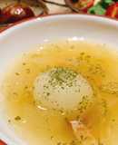 角煮の下茹で汁で、玉ねぎのスタミナスープ