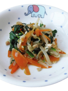 【保育園給食】野菜たっぷり納豆和え-レシピのメイン写真