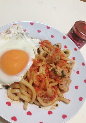 簡単★旨辛ナッツで韓国風焼きうどん-レシピのメイン写真