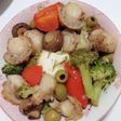 モッツァレラ in シーフードアヒージョ