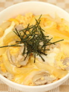 ちゃんぷるーの素で親子丼-レシピのメイン写真