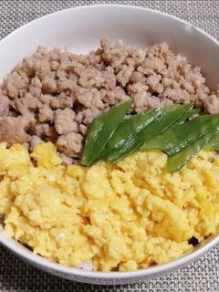 三色そぼろ丼-レシピのメイン写真