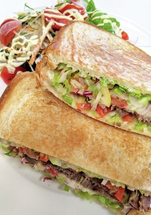 鹿肉と野菜たっぷりホットサンド-レシピのメイン写真