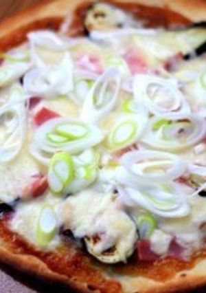 沖縄豚肉みそ和風ピザ-レシピのメイン写真