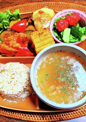 チキントマト煮と玄米ご飯のワンプレート-レシピのメイン写真