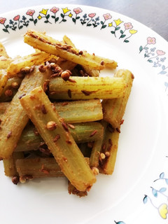 フキのスパイス炒め☆春の香りにスパイスを-レシピのメイン写真