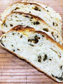 チーズと塩昆布のパン-レシピのメイン写真