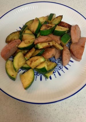 ズッキーニとハムのハーブソルト焼き-レシピのメイン写真