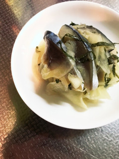 シメサバと新玉ねぎのマリネ-レシピのメイン写真