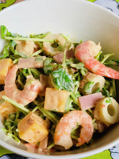 豆苗の豆板醤サラダ-レシピのメイン写真