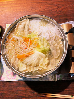 ★王餃子のお腹も大満足な野菜たっぷり鍋★-レシピのメイン写真