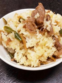 牛ごぼうご飯-レシピのメイン写真