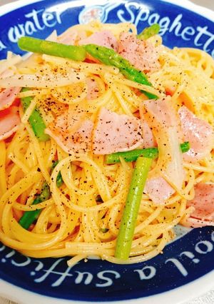アスパラベーコンのクリーム塩レモンパスタ-レシピのメイン写真