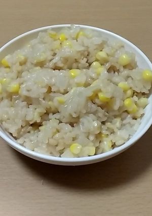 トウモロコシと玉ねぎの炒飯-レシピのメイン写真