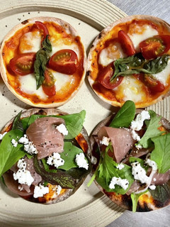 餃子の皮でミニピザ-レシピのメイン写真