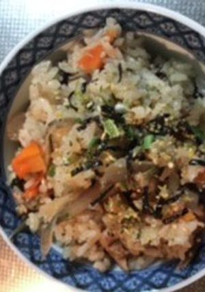 残り物で作る絶品炊き込みご飯-レシピのメイン写真