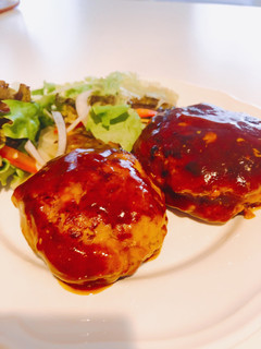 我が家の簡単♡煮込みハンバーグ-レシピのメイン写真