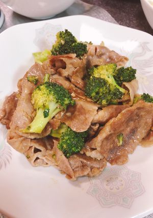 ブロッコリーと豚肉のオイスターソース炒め-レシピのメイン写真