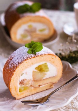 レンジでフルーツチーズスフレロールケーキ-レシピのメイン写真