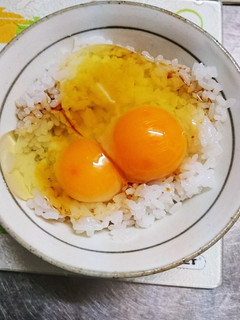 がっつり混ぜる派の卵かけご飯-レシピのメイン写真