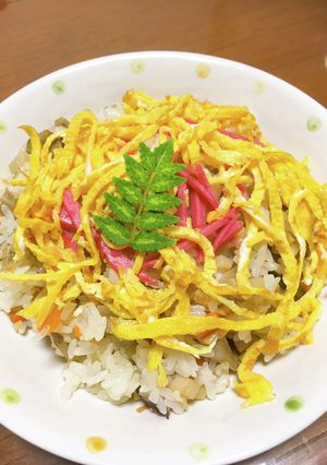 田舎の風味に一撃☆新ごぼうのまぜごはん-レシピのメイン写真