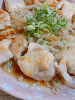 胸肉ともやしのラー油ポン酢-レシピのメイン写真
