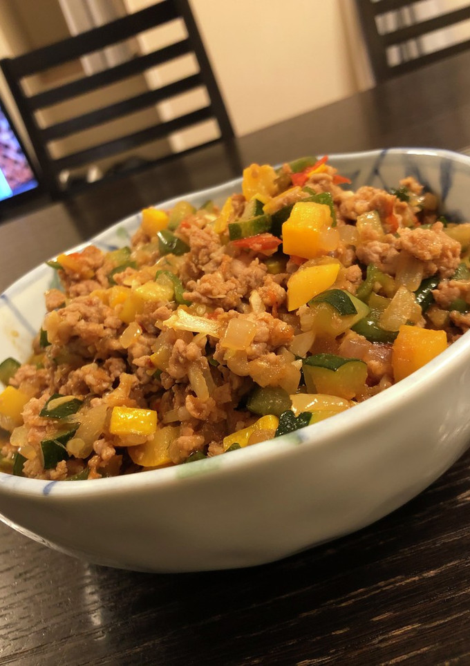 ズッキーニとひき肉の焼肉のタレ炒め-レシピのメイン写真