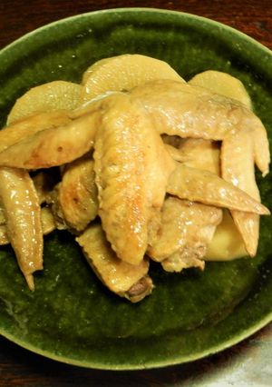 チュルチュル手羽先とうまみ大根の煮物-レシピのメイン写真