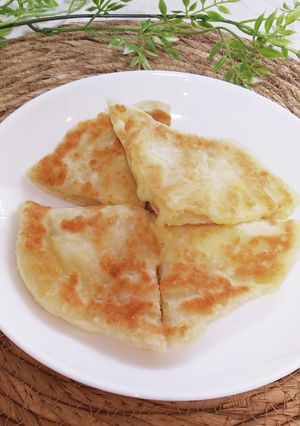 フライパンで焼く簡単モチモチチーズナン-レシピのメイン写真