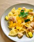 電子レンジレシピ♪鶏と野菜のオイルパスタ