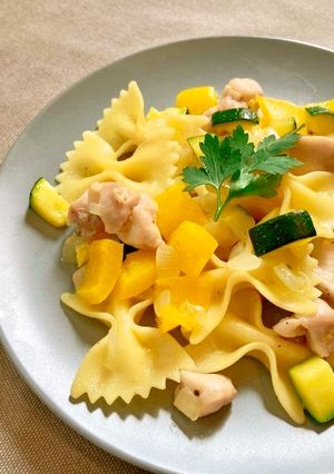 電子レンジレシピ♪鶏と野菜のオイルパスタ-レシピのメイン写真