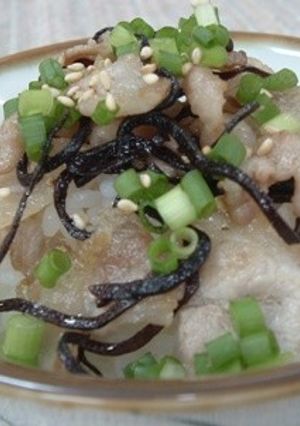 塩ふき昆布で豚カルビ丼-レシピのメイン写真