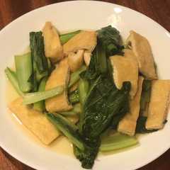 รูปของ ポリ袋で簡単、小松菜と油揚げ煮