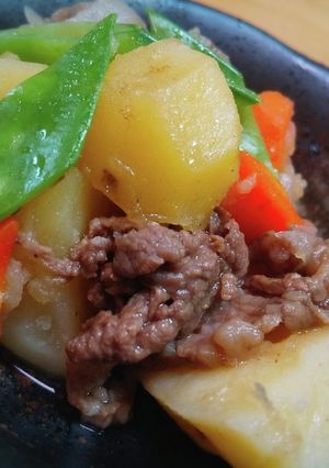 STAUBで超簡単!!ホクホク肉じゃが-レシピのメイン写真