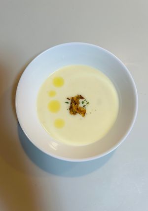 ジャガイモと玉ねぎの冷製スープ-レシピのメイン写真