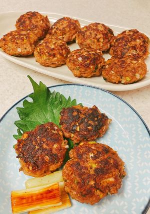 しっとり美味しい♪大葉のハンバーグ-レシピのメイン写真