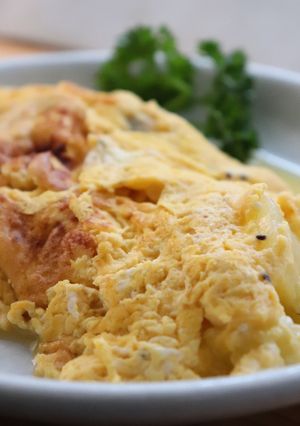 朝昼夕♪酸味が◎キウイフルーツのオムレツ-レシピのメイン写真