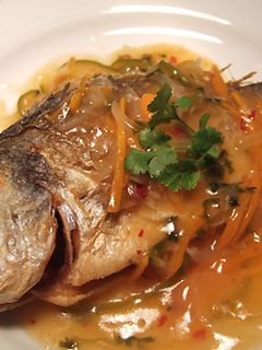 魚の唐揚げ、タイ風あんかけソース-レシピのメイン写真