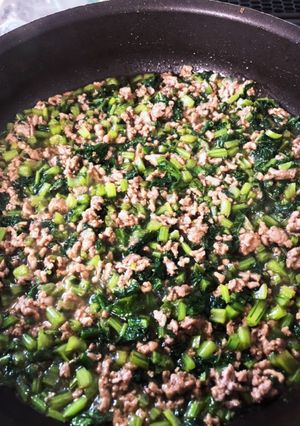 カブの葉とひき肉の炒め物-レシピのメイン写真