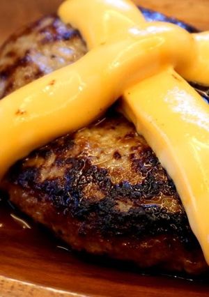 びっくりドンキーのチーズハンバーグ-レシピのメイン写真