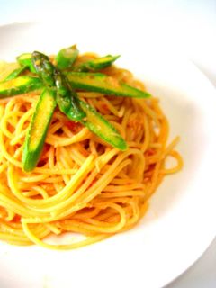 アスパラとツナのトマトクリームパスタ-レシピのメイン写真