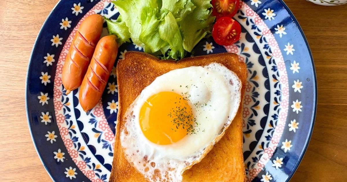 ワンプレート朝食】目玉焼きトースト by 朝食recipe 【クックパッド