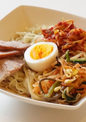 牛角ビビンバナムル冷やし中華-レシピのメイン写真