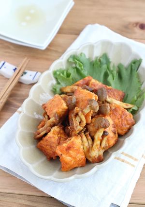 お弁当に♪鮭としめじのカレーケチャ炒め-レシピのメイン写真