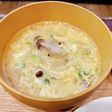しめじと玉ねぎと卵のほっこりみそ汁