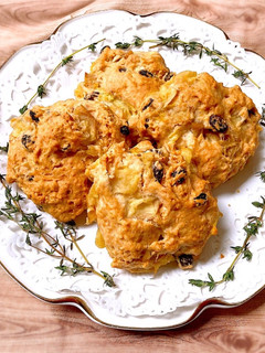 りんごとレーズンのシナモンスコーン-レシピのメイン写真