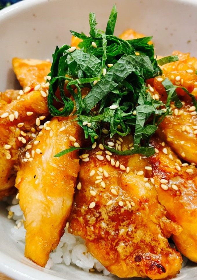 我が家の*ささみガーリックしょうゆ丼-レシピのメイン写真
